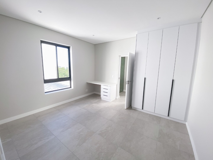 To Let 4 Bedroom Property for Rent in Croydon Gardens Estate Western Cape